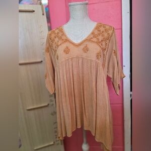 Charlie Paige Embroidered V-Neck Top